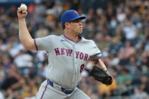 Read more about the article Andy Green gives insight into Robert Stock’s status in Mets rotation after rough outing