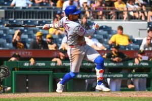 Read more about the article Bo Bichette leads revived Mets offense with five-hit effort
