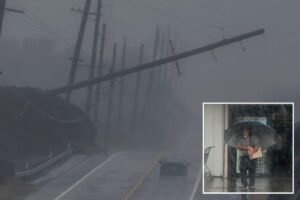 Read more about the article Hurricane Lala leaves thousands without power in Hawaii amid ‘life-threatening’ conditions