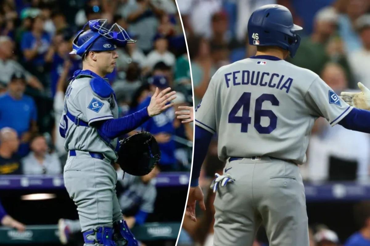 You are currently viewing Dodgers catcher makes early exit after stomach bug strikes in dugout