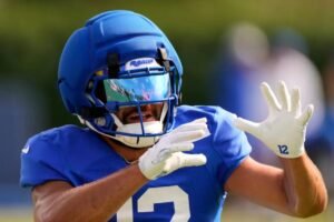 Read more about the article Rams share injury update after Puka Nacua’s concerning practice exit