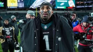 Read more about the article Philadelphia Eagles predicted to miss 2025 NFL playoffs by analyst