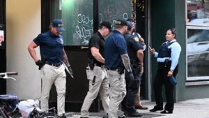 Read more about the article NYPD fatally shoots man armed with butcher knife on Lower East Side: police