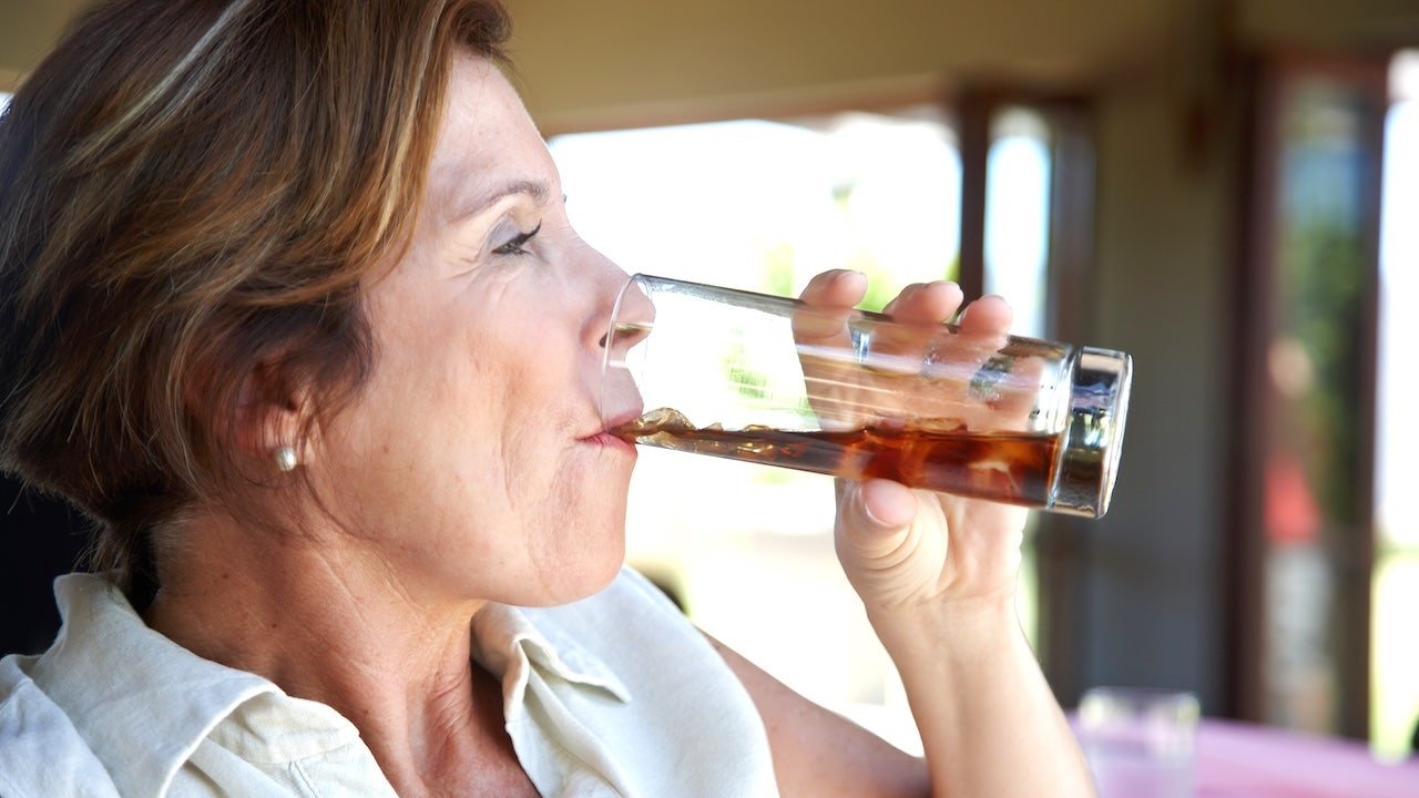 You are currently viewing Certain cancer risk spikes with sugar-sweetened beverage consumption