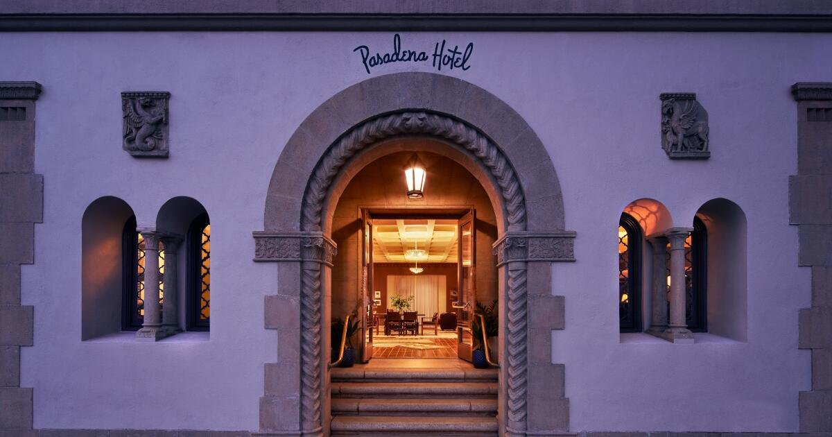 You are currently viewing 14 of the best hotel bars in Los Angeles for visitors and locals alike