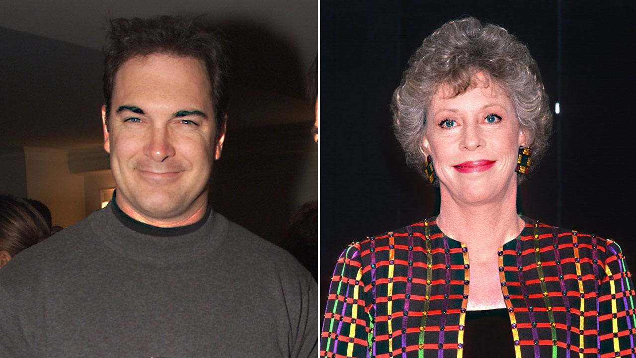 You are currently viewing ‘Seinfeld’ star Patrick Warburton recalls making out with Carol Burnett