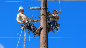 Read more about the article AI data centers fuel demand for skilled trades apprenticeship programs