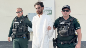 Read more about the article Bystander shot dead after intervening in roadside fight following Florida crash