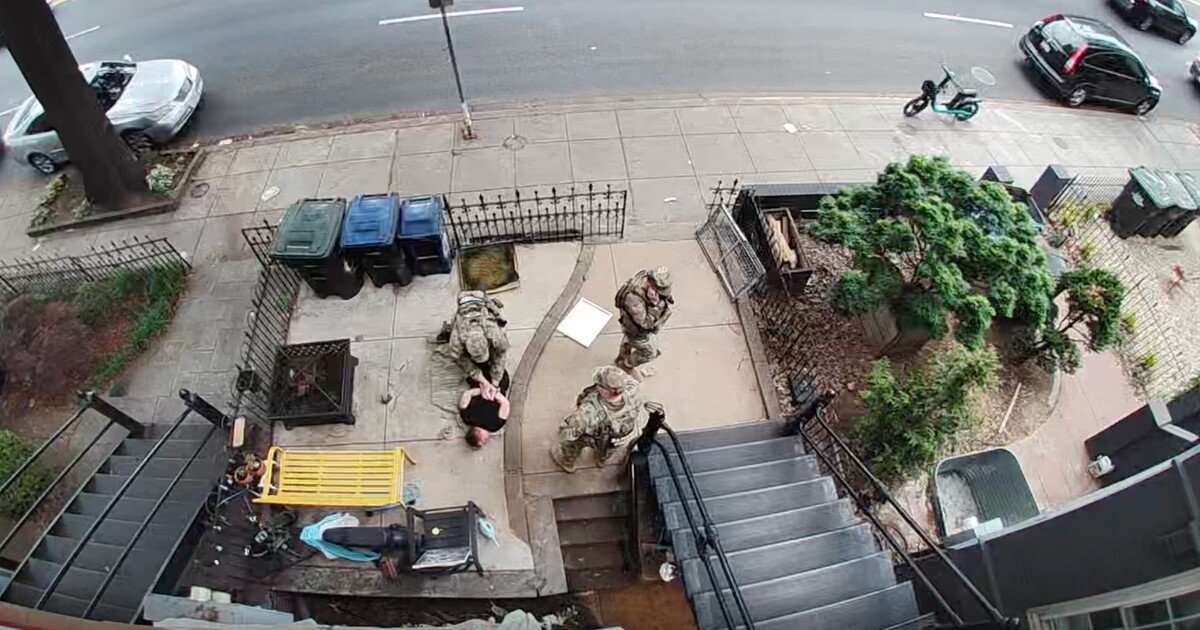You are currently viewing A veteran was detained by the National Guard in her front yard. Now she’s suing