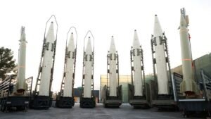 Read more about the article Iran could launch fall strikes on ships and Gulf targets, analysts warn