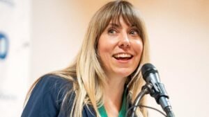 Read more about the article Sarah Trone Garriott’s voting record clashes with locker room stance