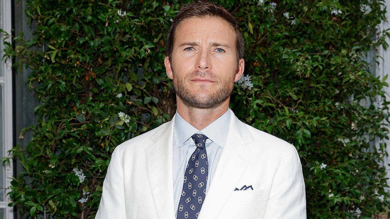 You are currently viewing Scott Eastwood claims Clint sent Costner home from ‘Perfect World’ set
