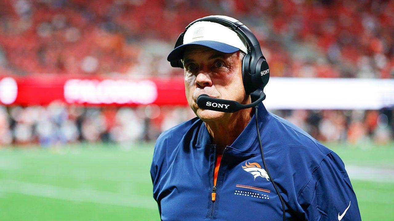 You are currently viewing Sean Payton takes vicious shot at Falcons home crowd after humiliating first half