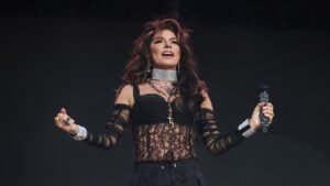 Read more about the article Shania Twain says her hit songs were never meant as feminist anthems