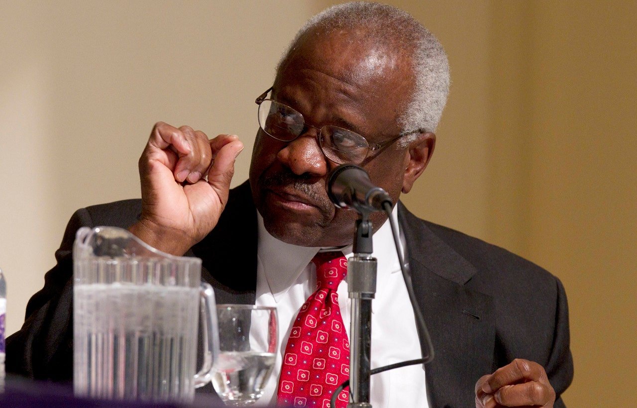 You are currently viewing Clarence Thomas claims Stanford Law School is off-limits for conservatives