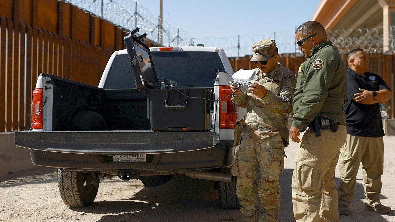 You are currently viewing Zero border releases under Trump admin for 15 straight months, DHS says