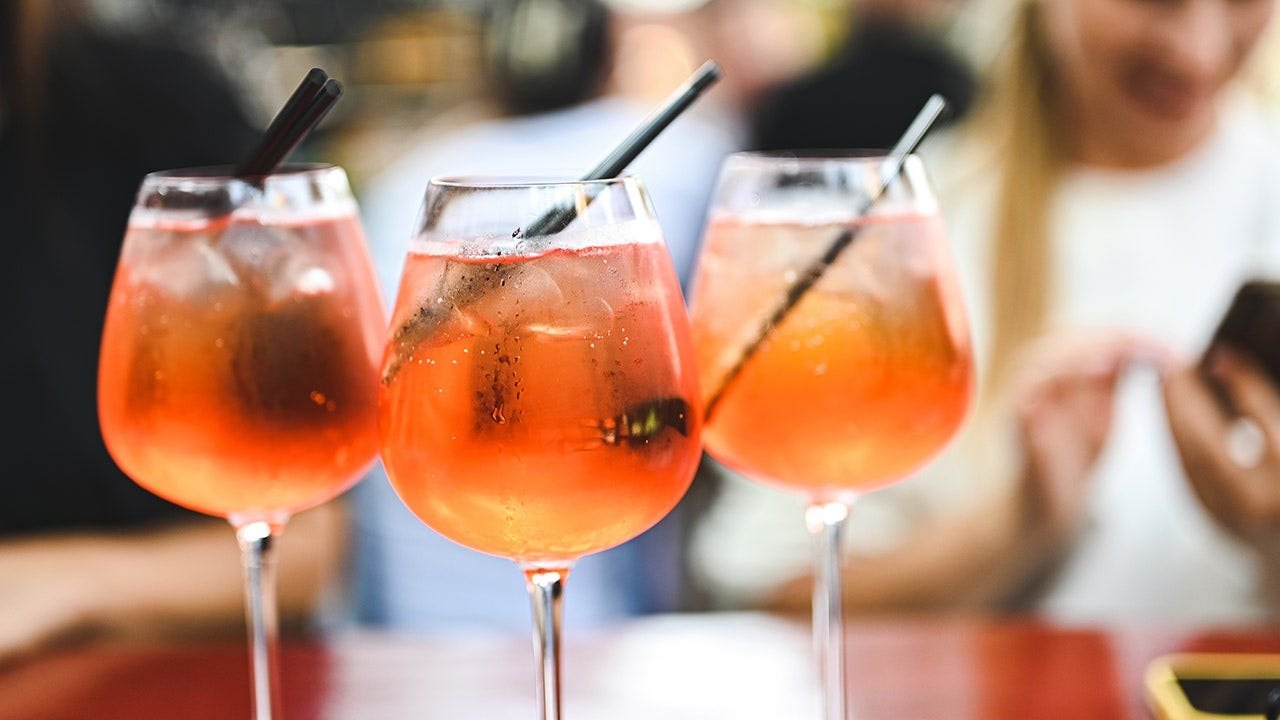 You are currently viewing Sarti Rosa aperitivo goes viral as the new summer spritz in the US