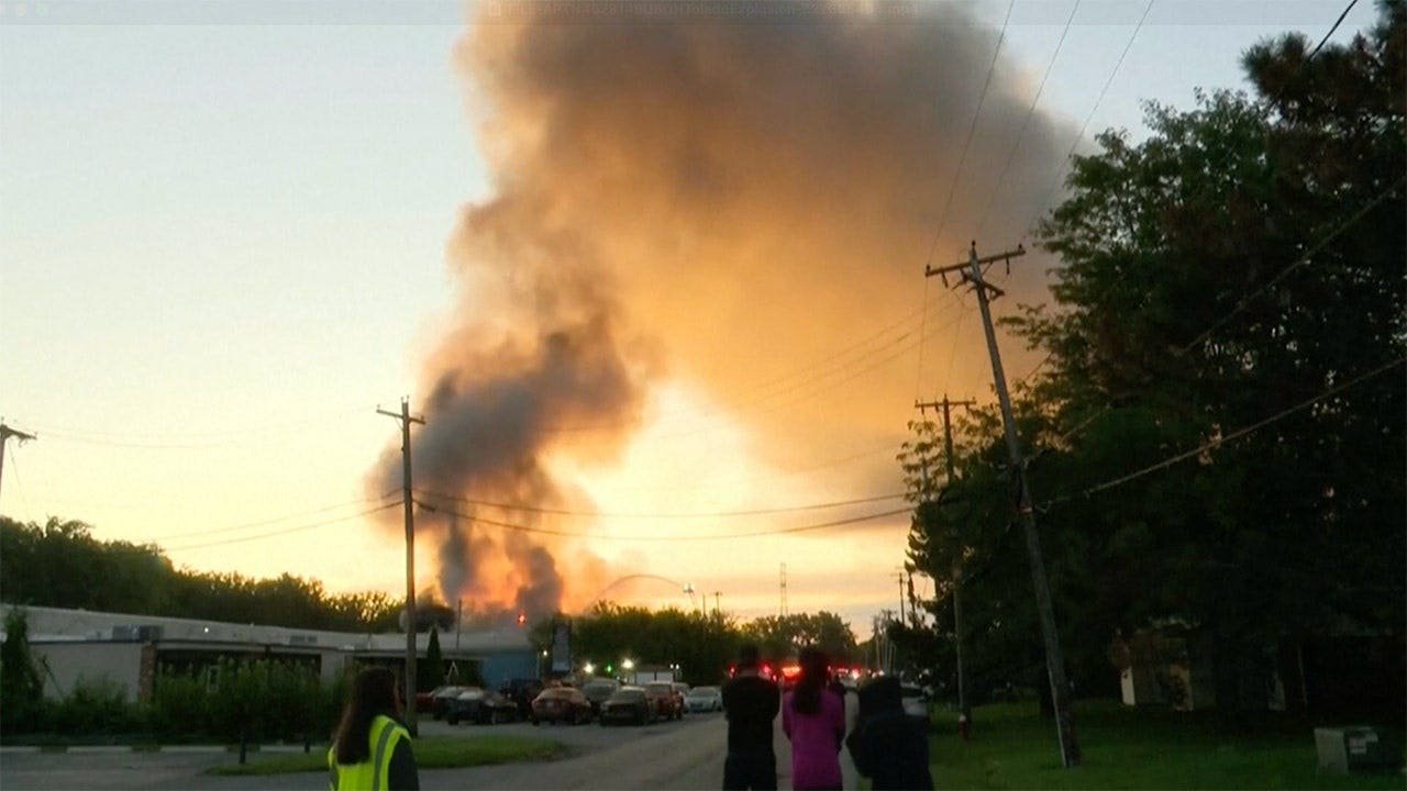 You are currently viewing Deadly explosions rip through Ohio recycling plant, killing 2 workers