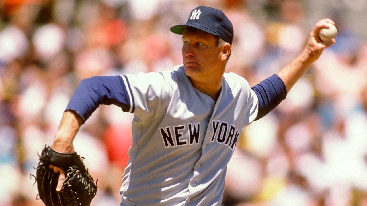 You are currently viewing Tommy John sends farewell message to Yankees fans on Old-Timers’ Day