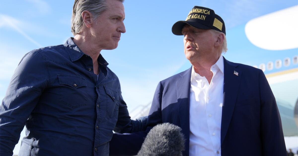You are currently viewing Trump set to visit L.A. for fundraiser. Attacking Newsom is on the agenda